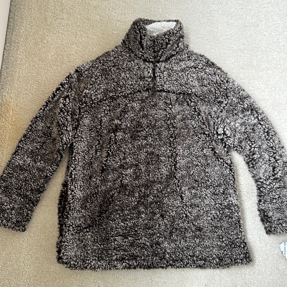 Fuzzy half zip